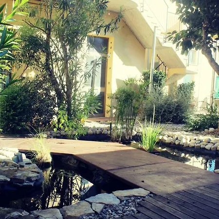 A Casa 3*