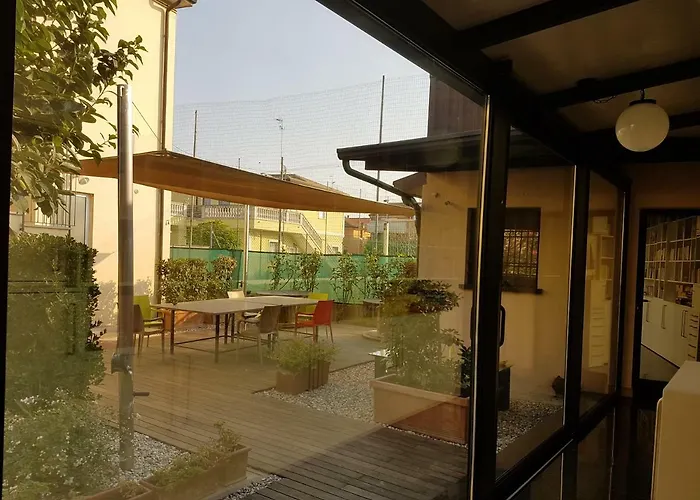 Couette-café A Casa 3*