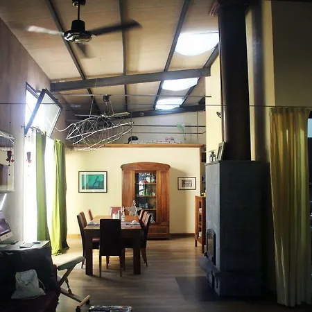 فندق مبيت وإفطار A Casa